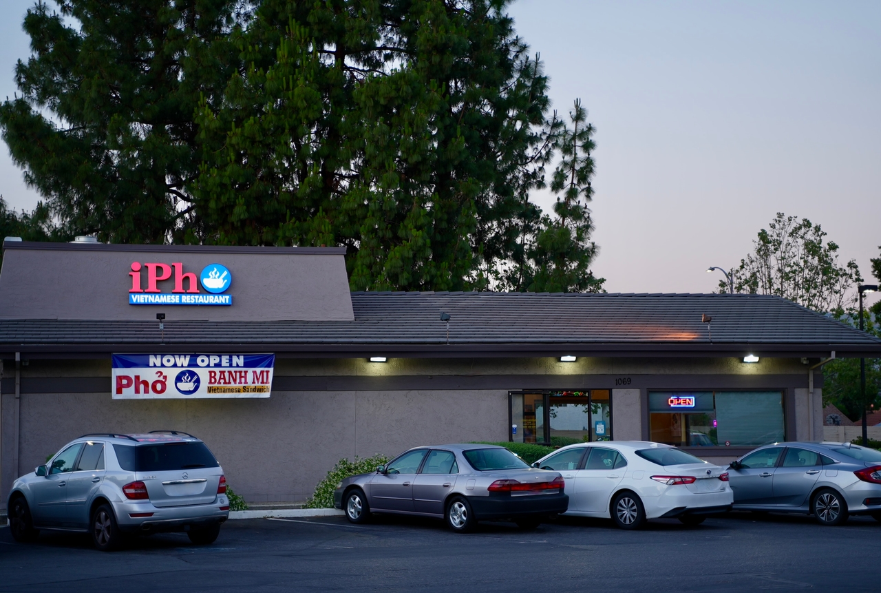 iPho restaurant exterior showing our welcoming storefront in the San Jose community